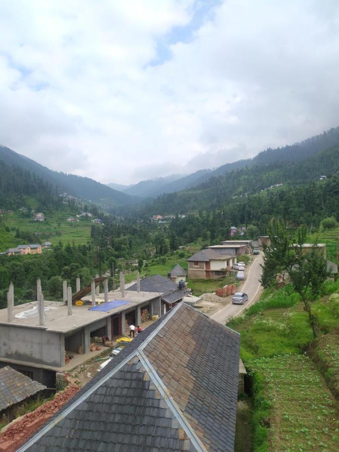 Hotel Cozy Haven Mandi Exteriér fotografie