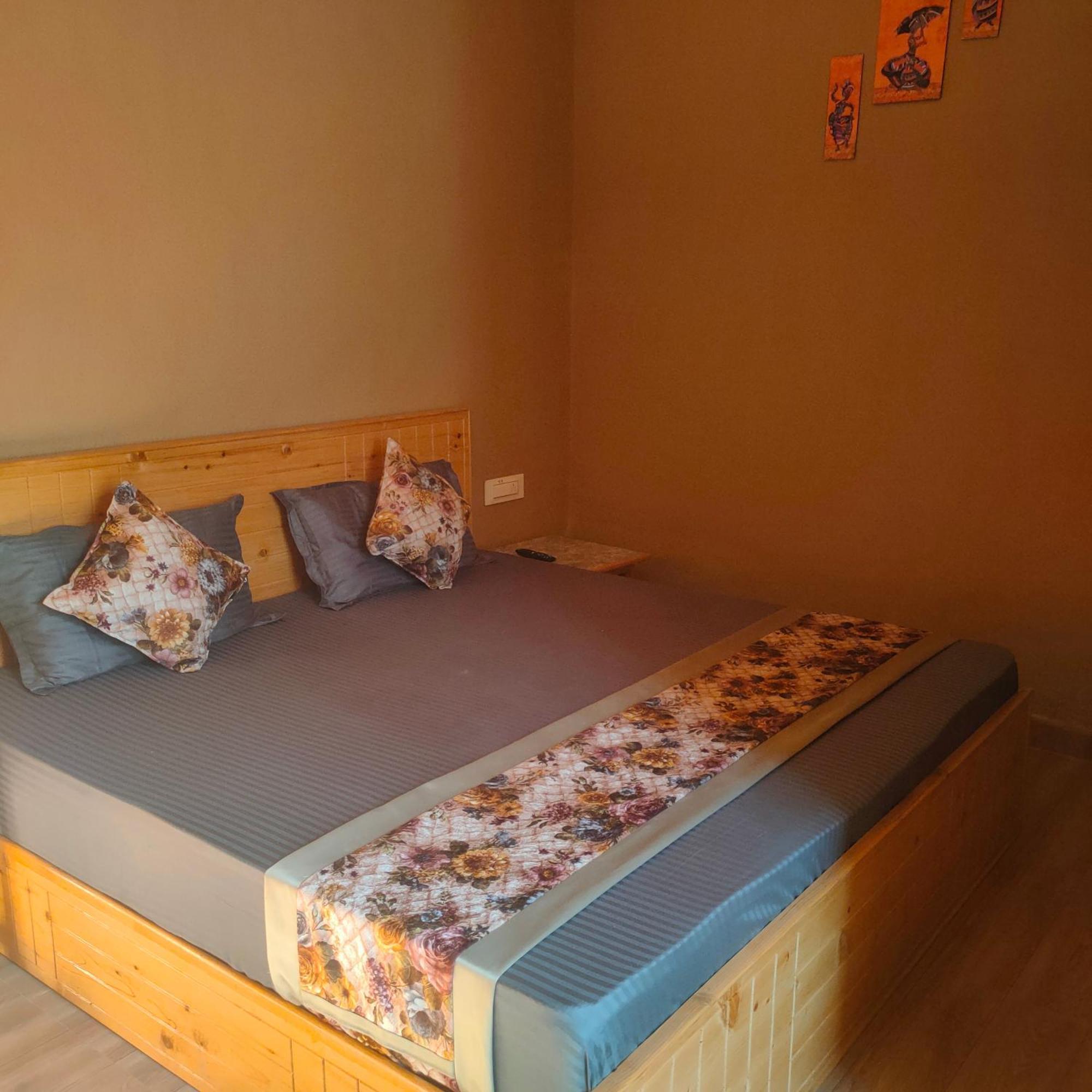 Hotel Cozy Haven Mandi Exteriér fotografie
